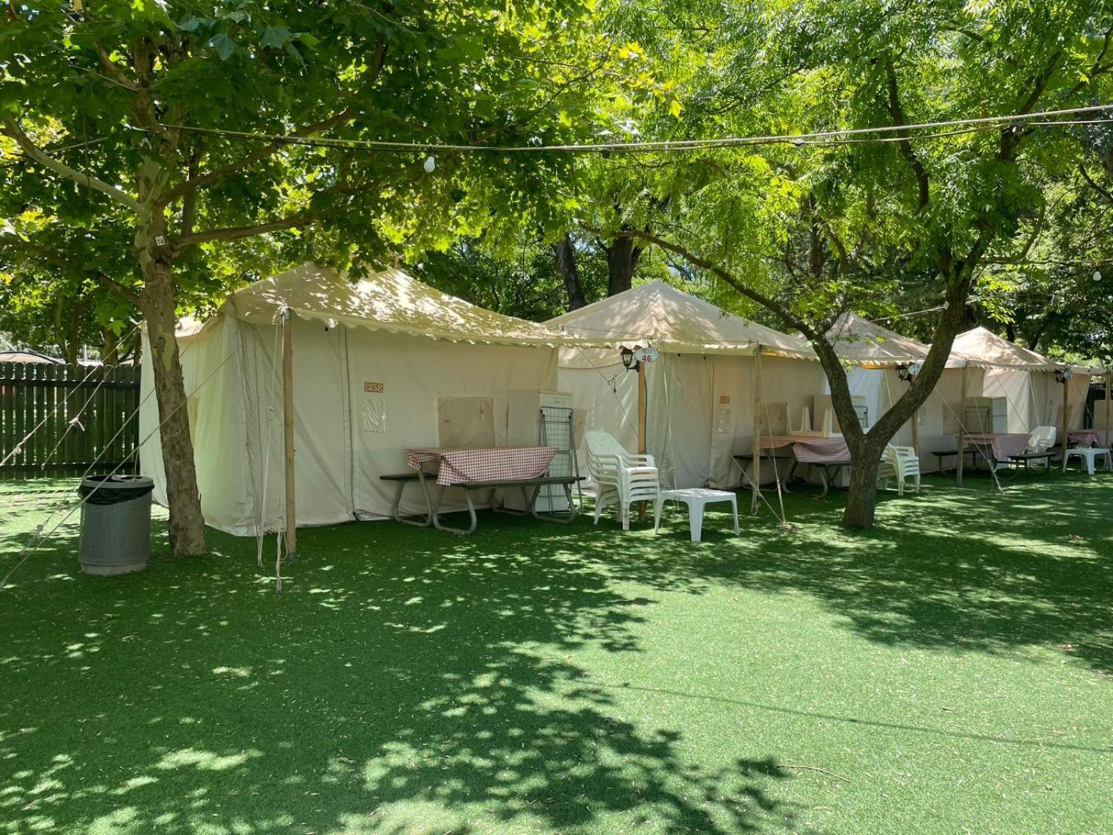 בלום ווילג' - קייקי כפר בלום Hotell Eksteriør bilde
